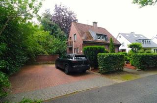 Einfamilienhaus kaufen in 46539 Dinslaken, Charmantes, freistehendes Einfamilienhaus auf traumhaftem Grundstück!