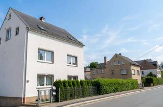 Haus kaufen in 09212 Limbach-Oberfrohna, Modernes Haus mit Einliegerwohnung - Saniert & einzugsbereit