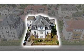 Haus kaufen in 01157 Briesnitz, Wohnhaus mit 2 Garagen, 4 Balkonen, Dachterrasse und zusätzlichem Ausbaupotenzial