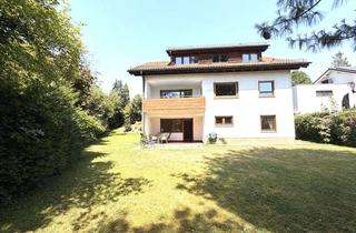 Haus kaufen in 69168 Wiesloch, Ein- bis Zweifamilienhaus mit großem Grundstück, Terrasse und Balkon