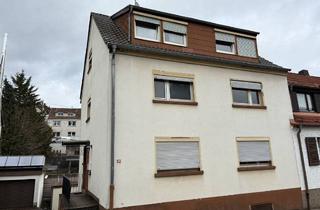 Haus kaufen in 66125 Saarbrücken, Renovierungsbedürftiges 3-Familienhaus in ruhiger Lage von Dudweiler-Herrensohr