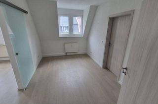 Wohnung mieten in Ernst-Grube-Straße 33, 08062 Zwickau, Charmante 3-Zimmer-Dachgeschosswohnung – frisch kernsaniert und mit besonderem Wohnflair