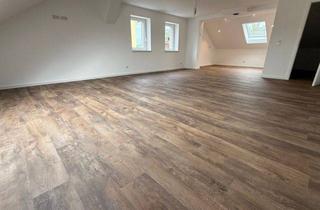 Wohnung mieten in Augustusburger Str. 64, 09557 Flöha, ALLES NEU im DG = 2.OG - hochwertige Ausstattung - frei ab sofort