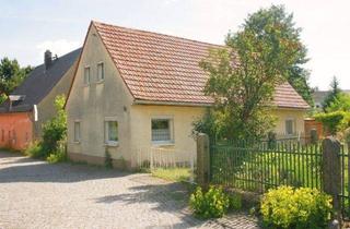 Einfamilienhaus kaufen in 01896 Pulsnitz, Sanierungsobjekt mit Potential in Pulsnitz