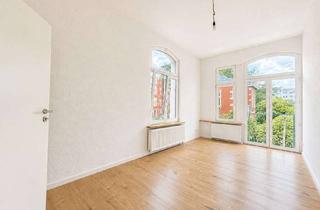 Wohnung kaufen in Weststraße 49, 08523 Plauen, *Erstbezug* Exklusive Wohnung in sanierter Jugendstilvilla mit Garage