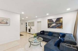 Wohnung kaufen in 40474 Golzheim, Moderne Eigentumswohnung in Düsseldorf – Lichtdurchflutet, stilvoll & sofort verfügbar!