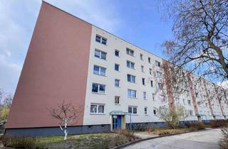 Wohnung kaufen in 12619 Kaulsdorf, Demnächst Bezugsfrei ! 3 Zimmer-Wohnung mit Balkon und Blick auf den Fernsehturm