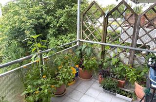 Wohnung kaufen in 04442 Zwenkau, Zwenkau | 2 Zi-Whg. | großer Balkon | Stellplatz | vermietet