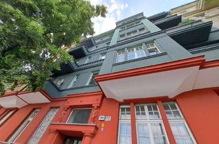 Wohnung kaufen in Sonnenallee 186, 12059 Neukölln, Helle und leerstehende 2-Zimmer-Wohnung mit Balkon