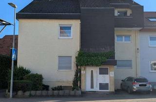 Wohnung kaufen in 68789 St. Leon-Rot, Charmante 4-Zimmer-Dachgeschosswohnung in familiärem 3-Familienhaus