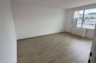 Wohnung mieten in Heinz-Schnaufer-Straße 25, 75365 Calw, Helle 3-Zimmer-Wohnung in Calw-Heumaden inkl. Stellplatz