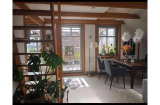 Wohnung mieten in Am Piepenbrook 80, 23623 Ahrensbök, Wohnen mit Charakter: 3,5-Zimmer-Dachgeschosswohnung in Ahrensbök