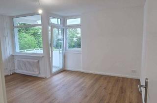 Wohnung mieten in Spandauer Damm 181-183, 14050 Charlottenburg, Sanierte Wohnung im Westend mit Einbauküche und Balkon sucht neuen Mieter!