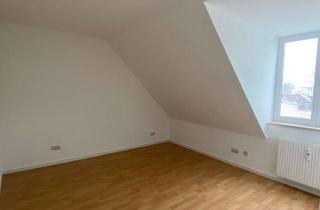 Wohnung mieten in Hauptstraße 50, 09128 Euba, Attraktive 3-Zimmer mit Abstellraum im Dachgeschoss in grüner Lage!