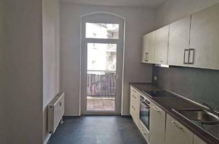 Wohnung mieten in Huttenstraße 12, 09131 Ebersdorf, ***2 Zimmer mit Balkon, neuer EBK inkl. Spülmaschine, Bad mit Wanne und Dusche!***