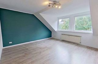 Wohnung mieten in Kleine Klosterkoppel 10, 23562 St. Jürgen, Gemütliche 2-Zimmer-Wohnung mit EBK, Hauswirtschaftsraum und Wannenbad