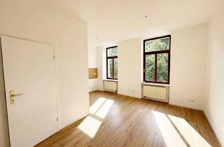 Wohnung mieten in Zietenstraße 100, 09130 Sonnenberg, "Frisch renovierte 2-Zimmer-Wohnung mit großzügigem Wohnbereich und Dusche"