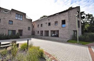 Wohnung mieten in 27574 Schiffdorferdamm, Bremerhaven - Schiffdorferdamm // 3-Zimmer-Mietwohnungen mit Balkon am Klinikum Reinkenheide