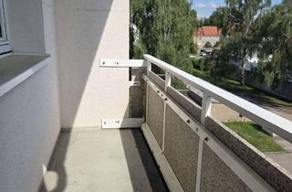 Wohnung mieten in 99826 Mihla, Raus aus der Stadt - sonnige 3 RW mit Einbauküche und Balkon