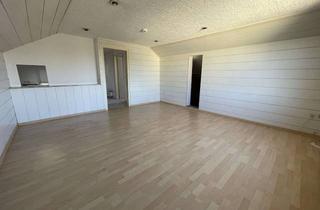 Wohnung mieten in Grenzstr. 24, 46535 Dinslaken, 1 Zimmer - Dachgeschoss - Küchenzeile - gepflegt