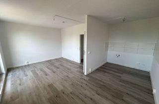Wohnung mieten in Astonstraße 58, 39116 Sudenburg, Platz für die ganze Familie! Helle 4-Zimmer-Wohnung mit Balkon!