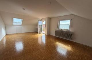 Wohnung mieten in 71397 Leutenbach, Hübsche 3 Zi- DG Wohnung mit EBK, Balkon und Einzelgarage in Leutenbach
