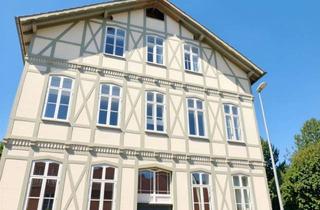 Wohnung mieten in 37073 Göttingen, Charmante Altbau-Dachgeschosswohnung mit Balkon direkt am Göttinger Stadtwall