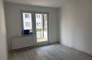 Wohnung mieten in Strackerjanstr. 40, 26129 Wechloy, Renovierte 3-Zimmer-Wohnung in beliebter Lage