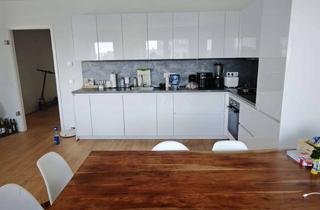 Wohnung mieten in Romy-Schneider-Straße 104, 40549 Heerdt, Lebendig wohnen in Heerdt: Großzügige 2-Zimmer-Wohnung mit Balkon