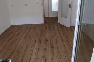 Wohnung mieten in Kastellstraße 14, 68753 Waghäusel, -2 Zi Erdgeschosswohnung mit Balkon in Waghäusel