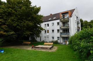 Sozialwohnungen mieten in Kampstr., 44799 Wiemelhausen, Großzügige 2-R-Wohnung mit Balkon für renovierfreudige! WBS für 2 Personen erforderlich!