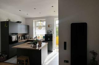 Wohnung mieten in 09112 Kaßberg, 4-Zimmer-Wohnung mit EBK, Waschtrockner und Balkon