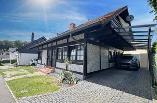 Haus kaufen in 50226 Frechen, Charaktervolles freistehendes Haus mit Wintergarten, Pool, Carport und vielseitigem Wohnkonzept