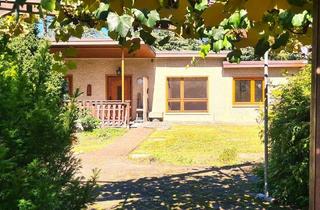 Haus kaufen in 16348 Wandlitz, MACHEN SIE IHR ANGEBOT| Provisionsfreier Bungalow auf großem Grundstück in Toplage Basdorf