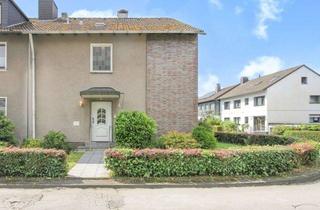 Haus kaufen in 45472 Mülheim, Zweifamilienhaus ca. 201 m² mit Garten und Garage in Mülheim-Heißen