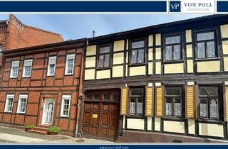 Haus kaufen in 39606 Osterburg, Zwei Häuser, ein Preis... gestalten Sie Ihr Leben neu.