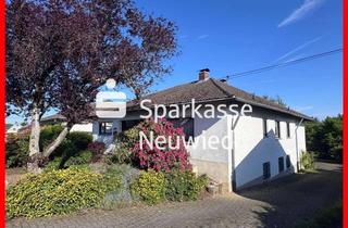 Haus kaufen in 56581 Kurtscheid, Winkelbungalow in naturnaher Wohnlage