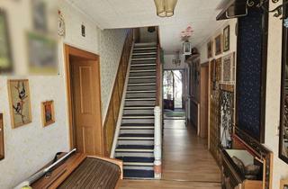 Haus kaufen in 94486 Osterhofen, Ruhig wohnen. Gut angebunden. Viel Platz