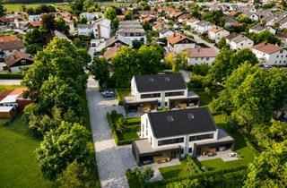 Grundstück zu kaufen in 82515 Wolfratshausen, Baugrundstück für EFH oder DHH in familienfreundlicher Lage - Bauvoranfrage liegt vor!