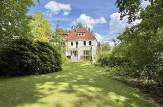 Villa kaufen in 30625 Kleefeld, Repräsentative Stadtvilla im Philosophenviertel – Großzügiges Wohnen auf parkähnlichem Grundstück