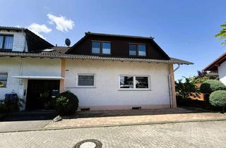 Haus kaufen in 76676 Graben-Neudorf, Schöne DHH in toller Lage mit Garage, Keller, gr. überdachter Terrasse, 2 Bädern, Solar + Sauna