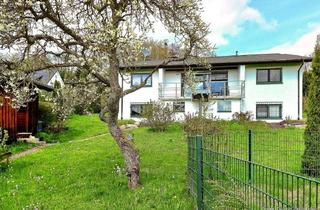 Einfamilienhaus kaufen in 78199 Bräunlingen, Einfamilienhaus im Bungalow-Stil mit ausgebautem Gartengeschoss und Weitblick - sofort bezugsfrei