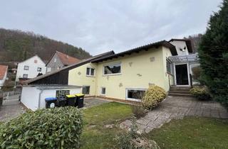 Einfamilienhaus kaufen in 37276 Meinhard, Attraktives Einfamilienhaus mit Einliegerwohnung und Fernsicht