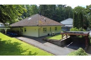 Haus kaufen in 57271 Hilchenbach, Ideal fürs Alter: gepflegter Bungalow mit ebenem Garten und moderner Technik