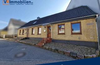 Einfamilienhaus kaufen in 24837 Schleswig, Einfamilienhaus mit historischem Charakter sowie Wintergarten