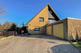 Haus kaufen in 23611 Bad Schwartau, Platzwunder mit Potenzial: Viel Raum für Generationen mit direkter Autobahnanbindung