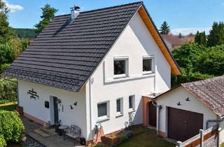 Einfamilienhaus kaufen in 88317 Aichstetten, Modernisiertes Einfamilienhaus mit neuem Dach, PV-Anlage und Garten