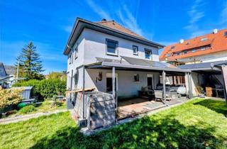 Einfamilienhaus kaufen in 71083 Herrenberg, Viel Platz für die Familie- Einfamilienhaus frei stehend mit großem Carport und schönem Garten!