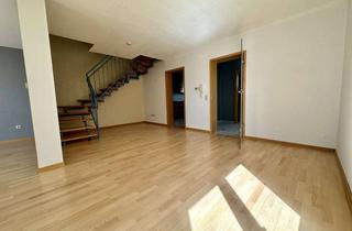 Haus mieten in Sonnenring 14c, 55452 Laubenheim, *Laubenheim an der Nahe* DHH mit traumhaftem Ausblick, 5 Zimmer, 3 Toiletten, große Terrasse