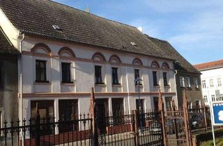 Anlageobjekt in 06862 Roßlau, sanierter Vierseitenhof in guter Lage MFH mit ca. 7,7% Rendite + Entwicklungspotential in Dessau.
